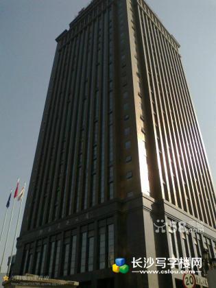 芙蓉中路湖南商会大厦320平-电梯口-精装修