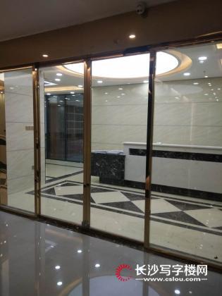 旭辉国际225平、正电梯口、全新装修、家具配套齐全