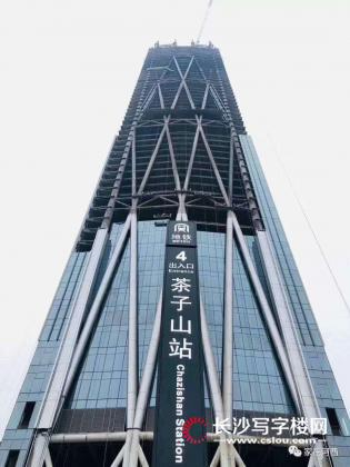地铁口湘江财富金融中心优质毛坯60平到1700平